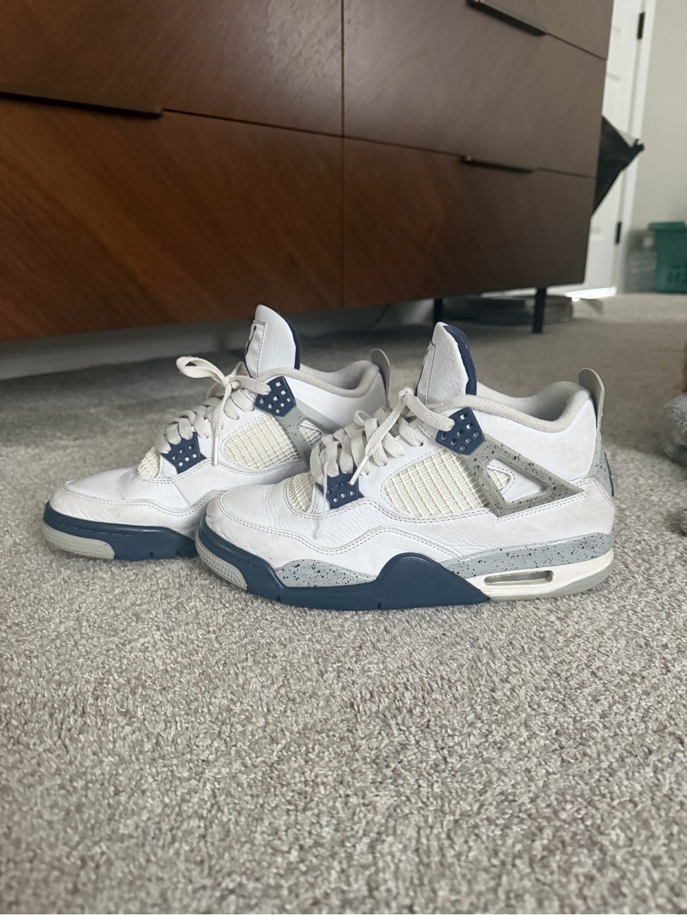 Air Jordan 4 Retro ‘Midnight Navy’